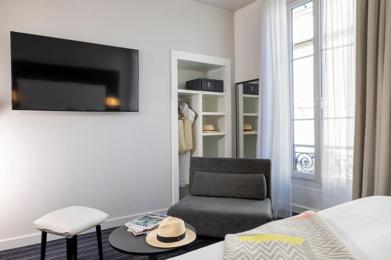 Hotel 66